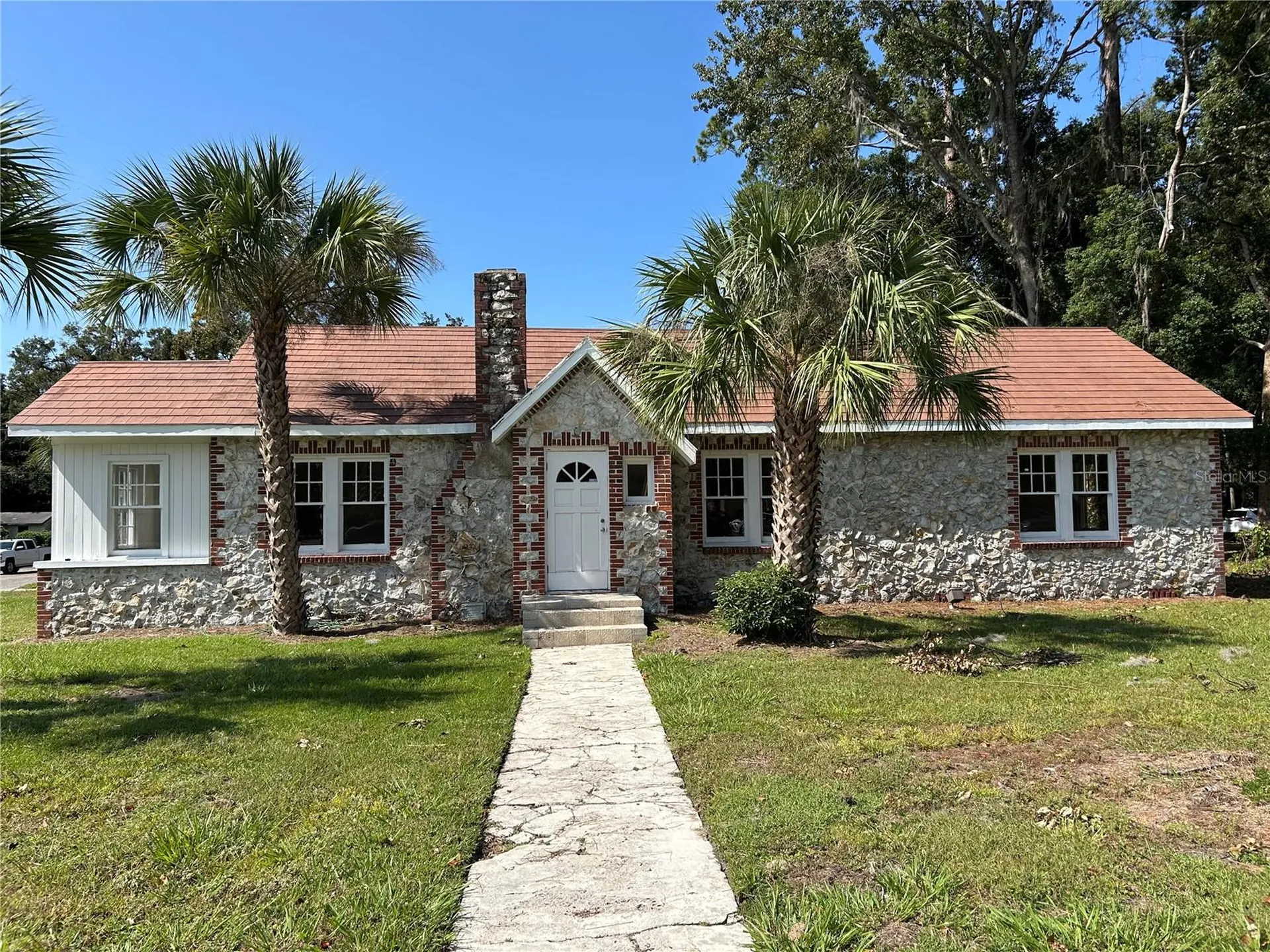 1008 NW 13th Street Gainesville FL 32601