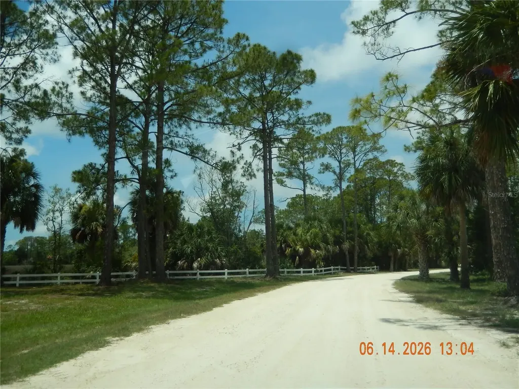 Lot 7 SW 104 Street Cedar Key FL 32625