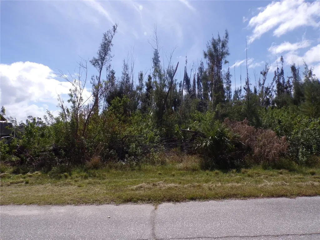 16724 Liggett Circle Port Charlotte FL 33981
