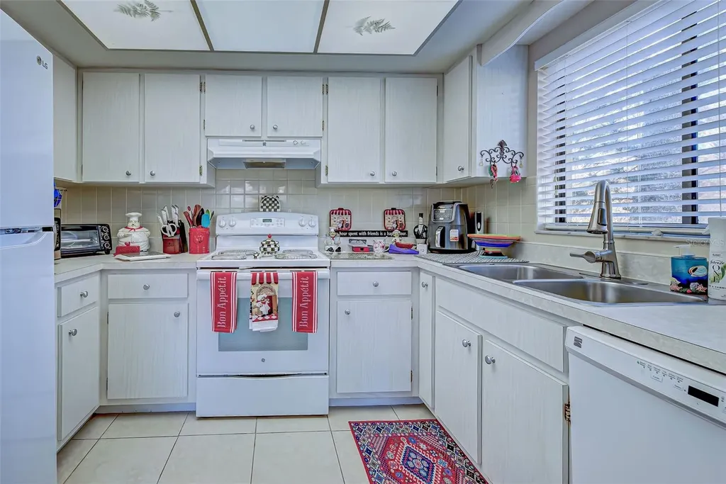 19 Quails Run Boulevard Englewood FL 34223