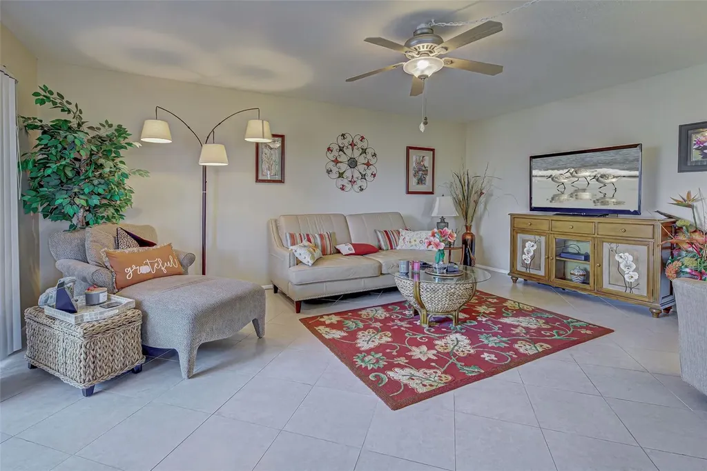 19 Quails Run Boulevard Englewood FL 34223