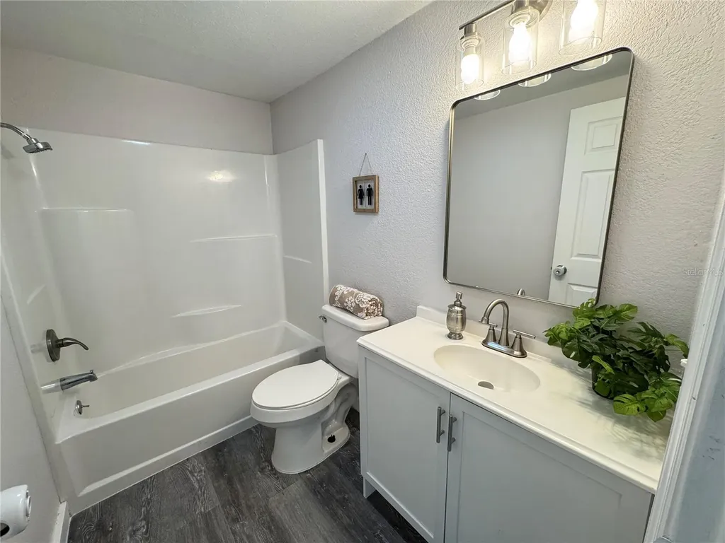 620 Oak Street Auburndale FL 33823