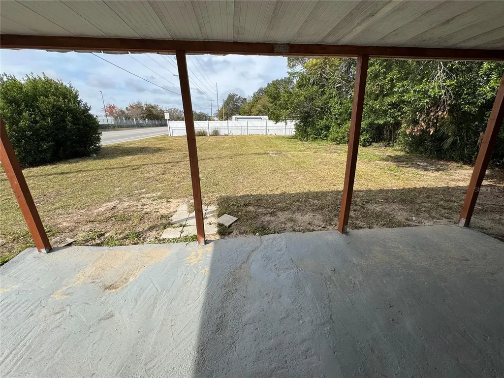 620 Oak Street Auburndale FL 33823