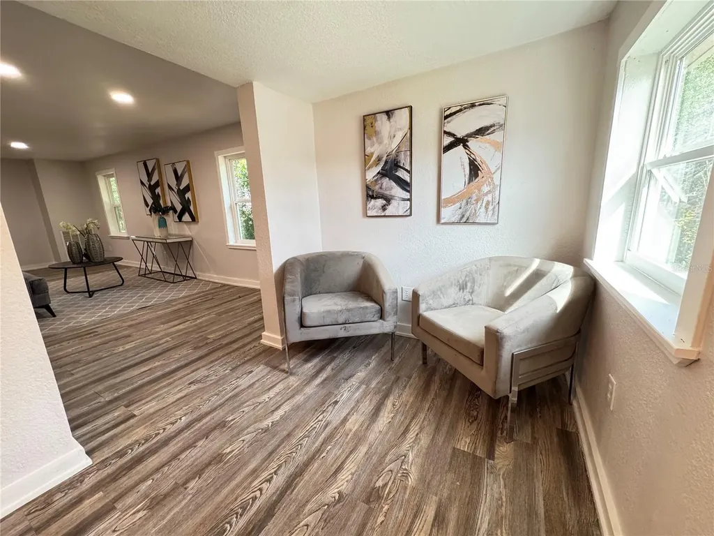 620 Oak Street Auburndale FL 33823