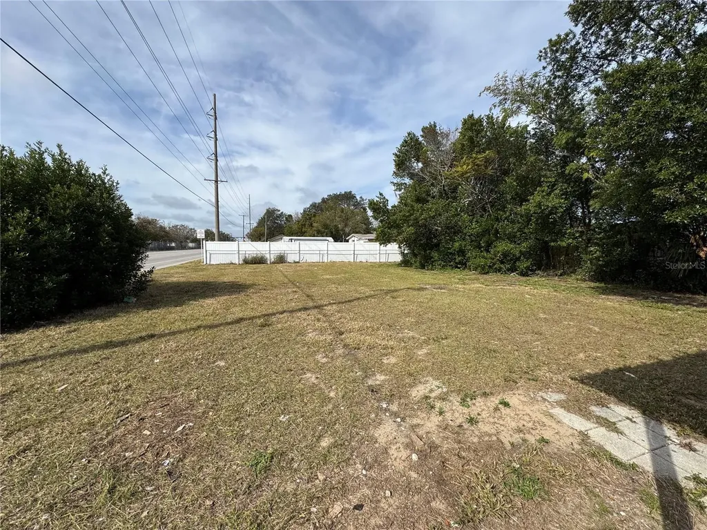 620 Oak Street Auburndale FL 33823