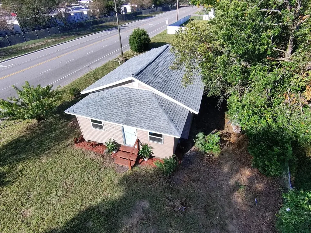 620 Oak Street Auburndale FL 33823