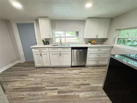 620 Oak Street Auburndale FL 33823