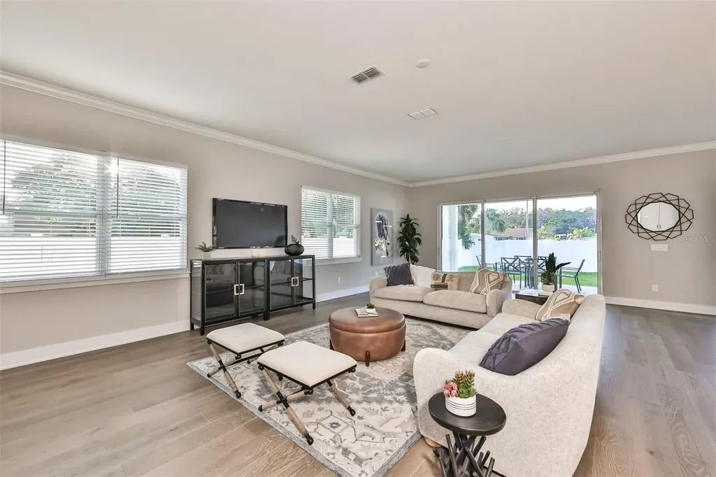 2919 W Elrod Avenue Tampa FL 33611