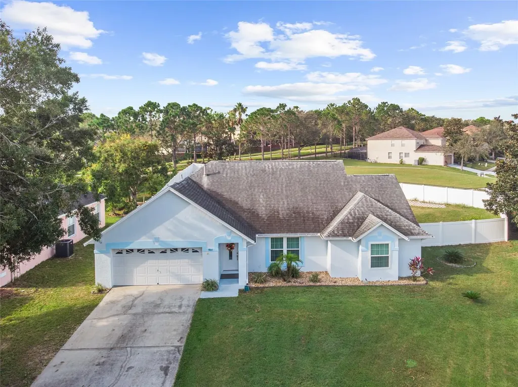 5864 Loma Vista Drive W Davenport FL 33896