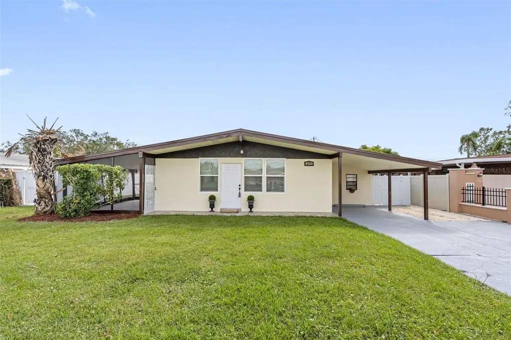 4506 W Burke Street Tampa FL 33614