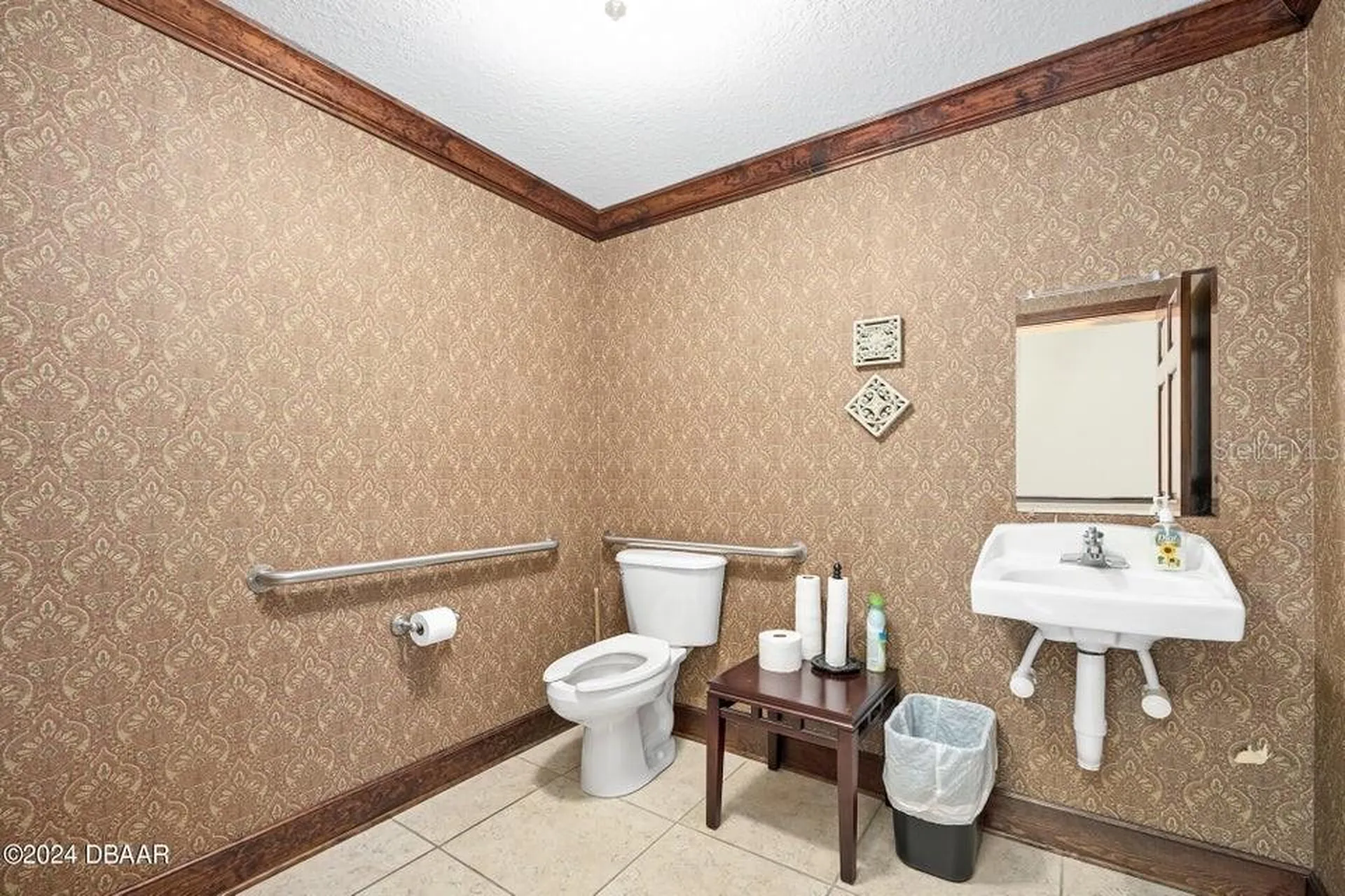 479 & 481 N Us Highway 1 Ormond Beach FL 32174
