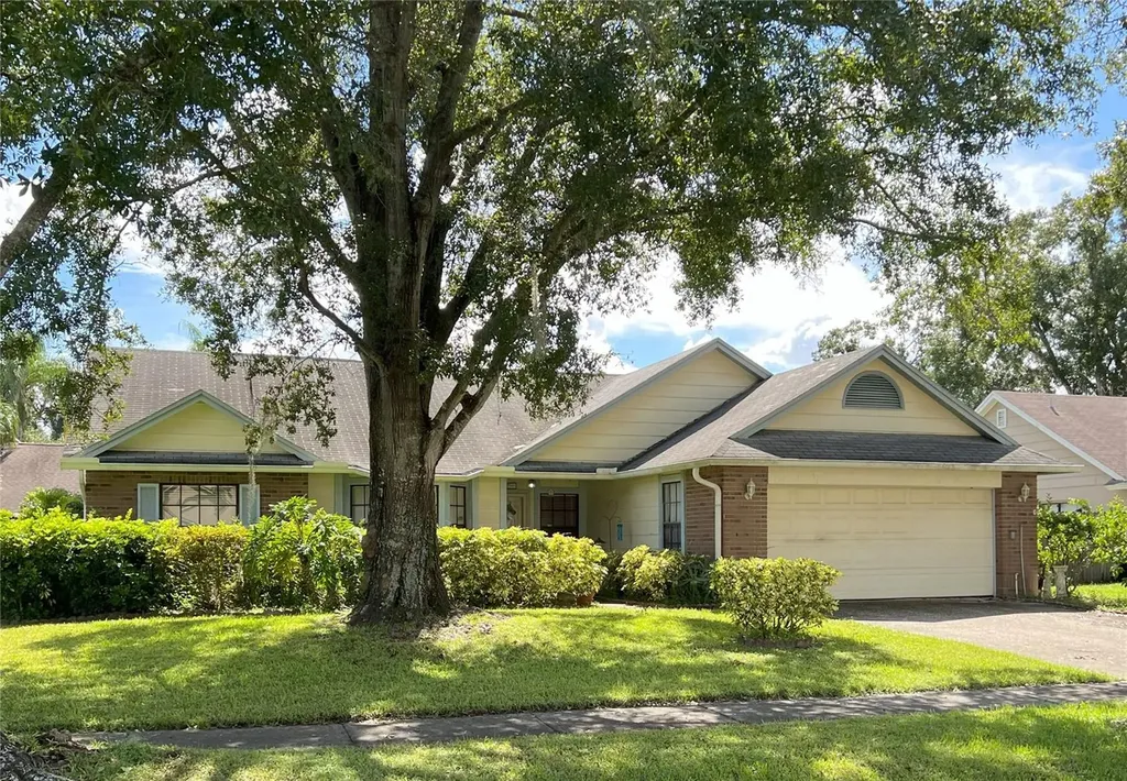 4804 Foxshire Circle Tampa FL 33624