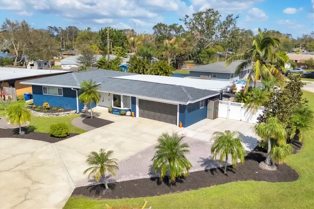3967 Prudence Drive Sarasota FL 34235