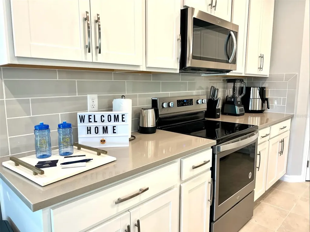 2104 Fleming Mist Place Kissimmee FL 34747