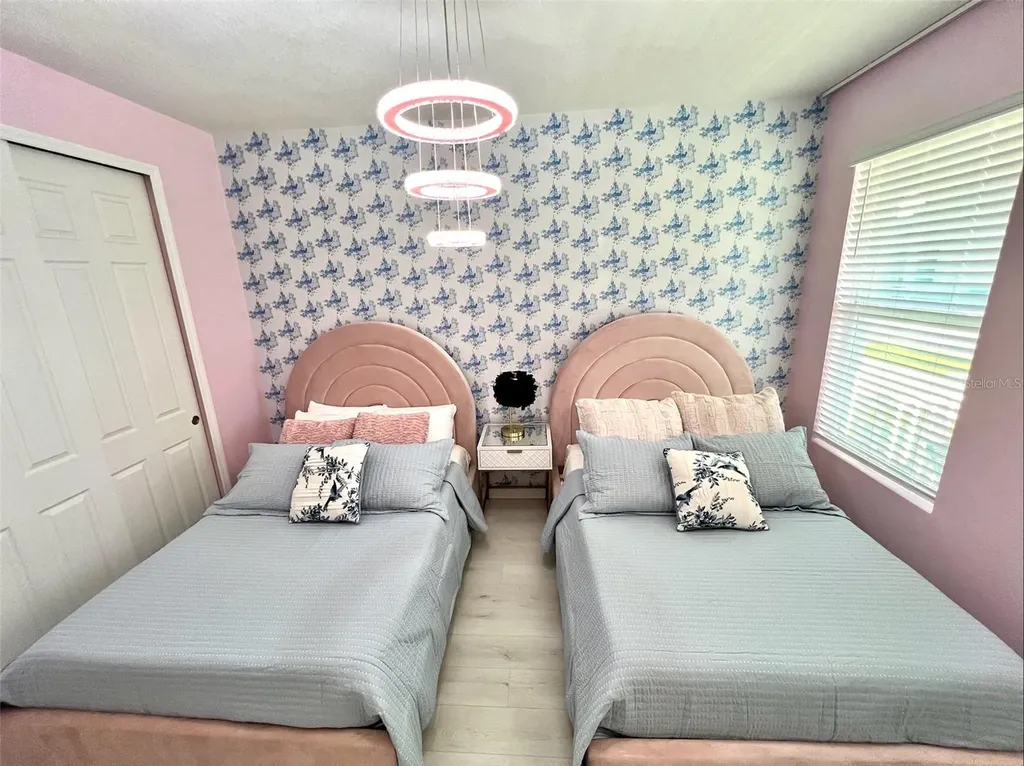2104 Fleming Mist Place Kissimmee FL 34747