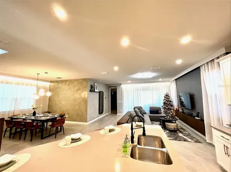 2104 Fleming Mist Place Kissimmee FL 34747