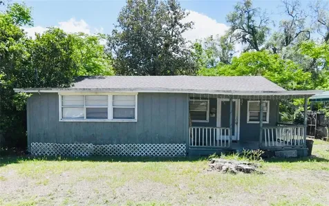 5573 1st Street Sanford FL 32771