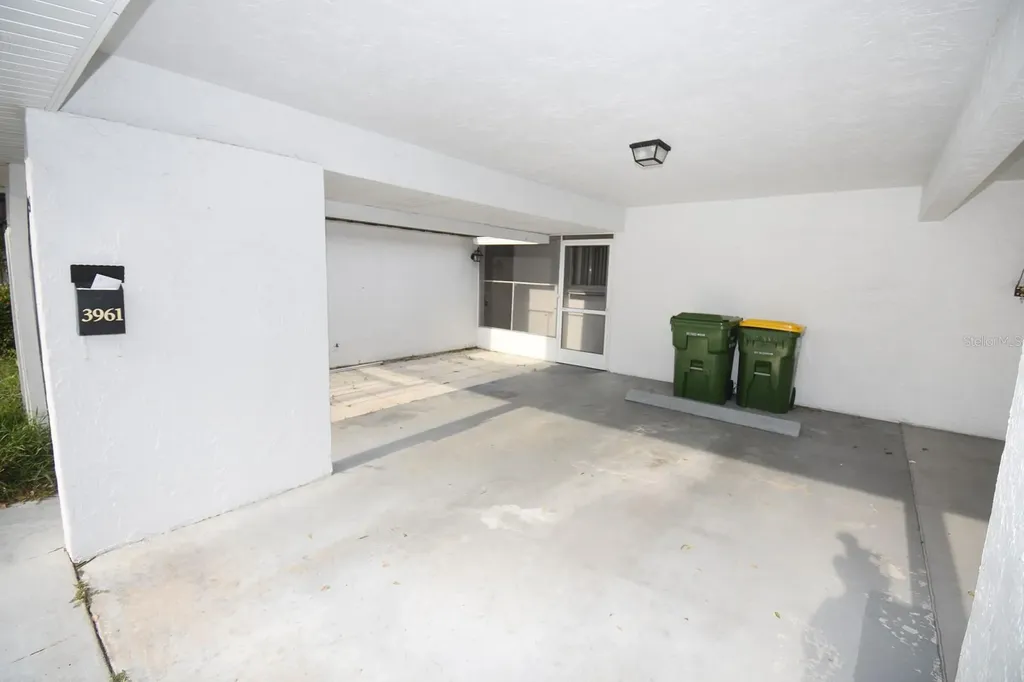 3961 Ashwood Lane Sarasota FL 34232