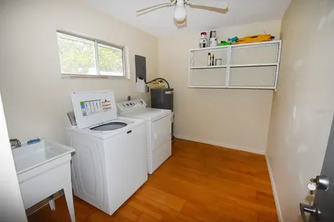 3961 Ashwood Lane Sarasota FL 34232