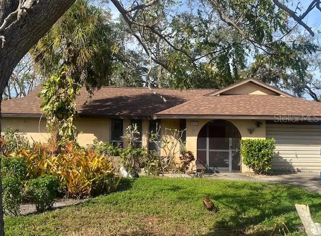 4808 29th Avenue Drive W Bradenton FL 34209