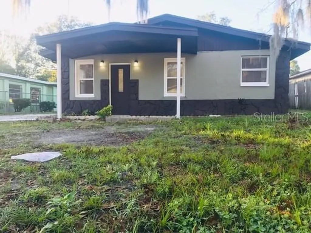 3411 E Lambright Street Tampa FL 33610