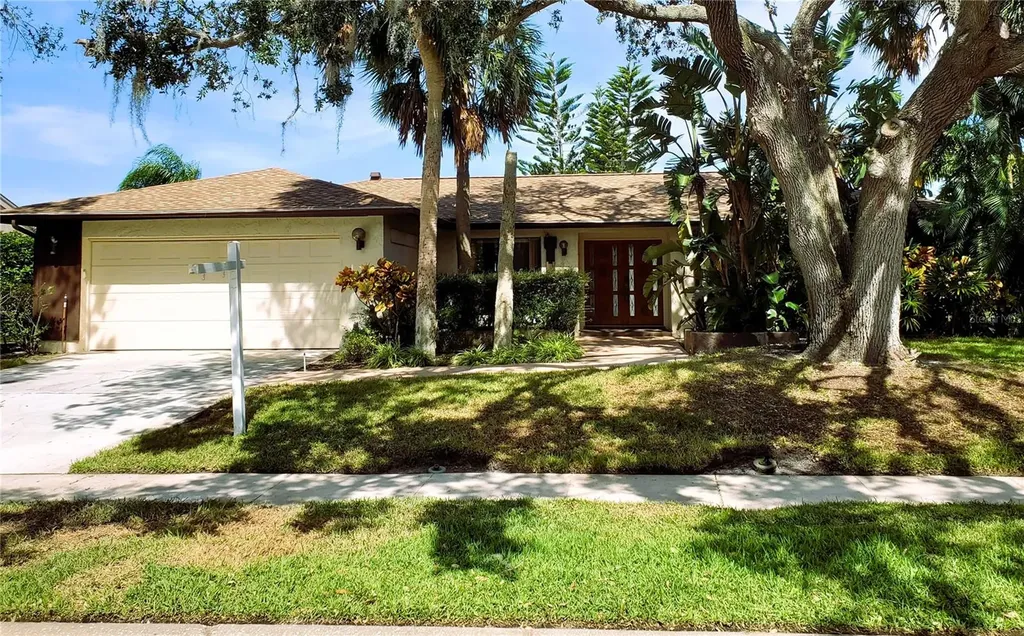 180 Water Oak Way Oldsmar FL 34677