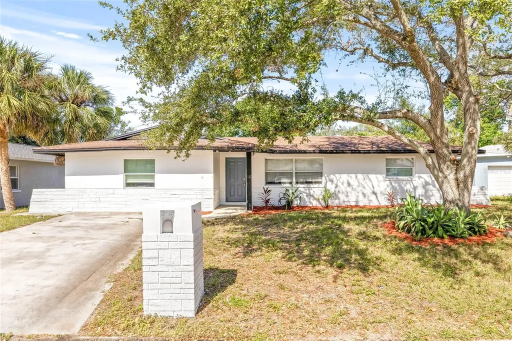 1114 La Salle Street Clearwater FL 33755