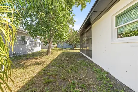 1114 La Salle Street Clearwater FL 33755