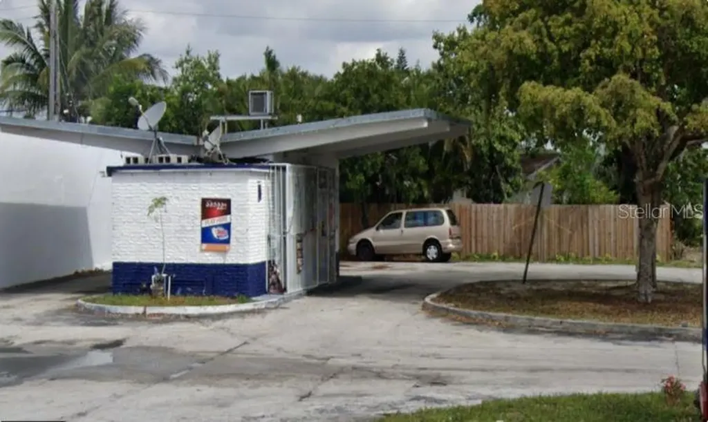 7761 Johnson Street Pembroke Pines FL 33024
