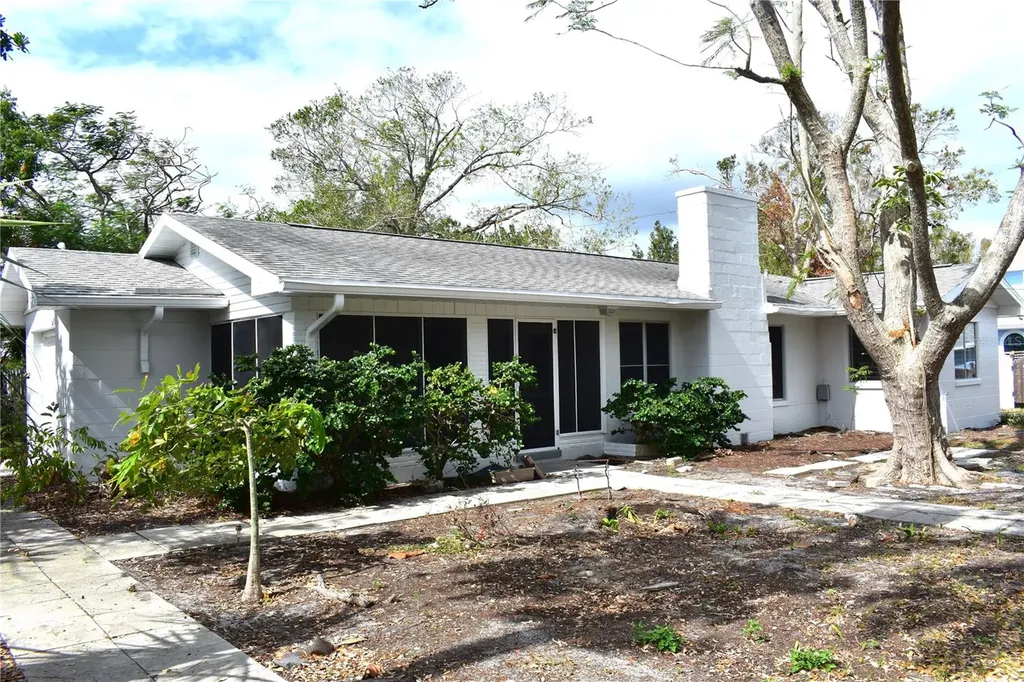 604 61st Street NW Bradenton FL 34209