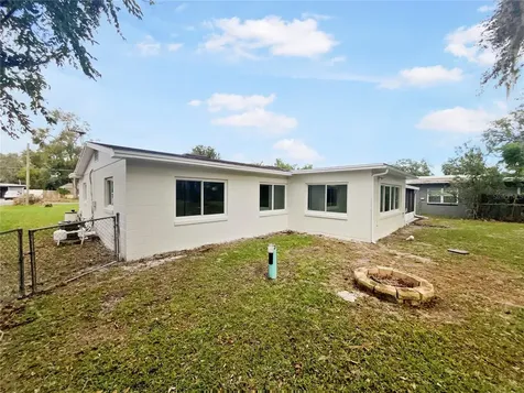 908 Perkins Street Leesburg FL 34748