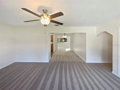 908 Perkins Street Leesburg FL 34748