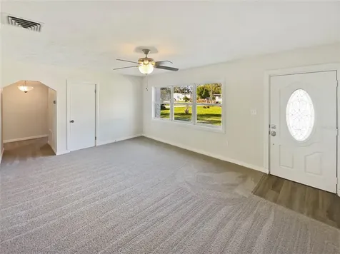 908 Perkins Street Leesburg FL 34748