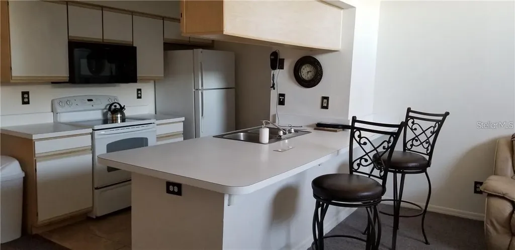 2456 Sweetwater Club Circle Kissimmee FL 34746