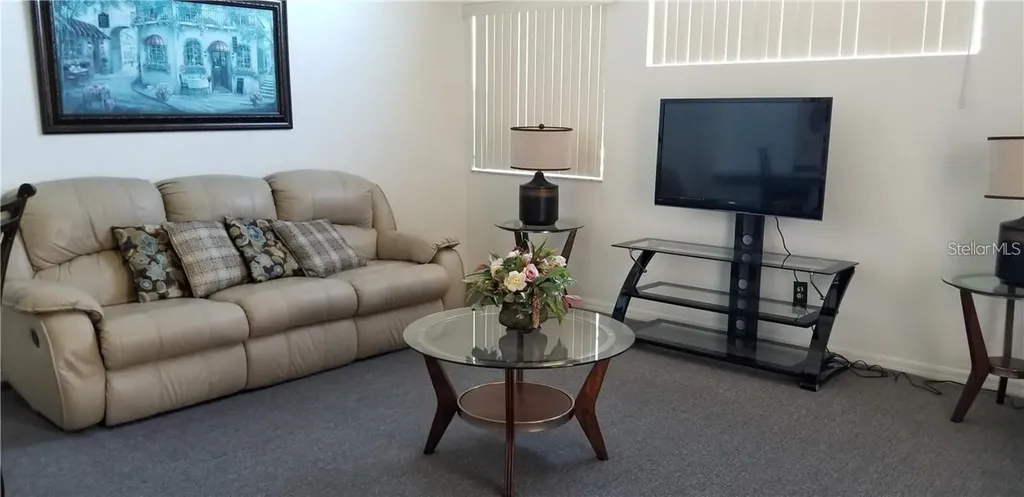 2456 Sweetwater Club Circle Kissimmee FL 34746