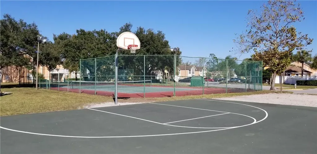 2456 Sweetwater Club Circle Kissimmee FL 34746