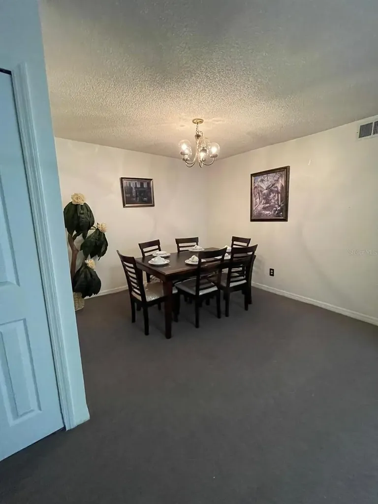 2456 Sweetwater Club Circle Kissimmee FL 34746