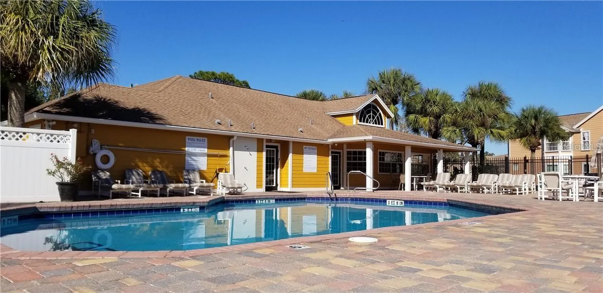 2456 Sweetwater Club Circle Kissimmee FL 34746