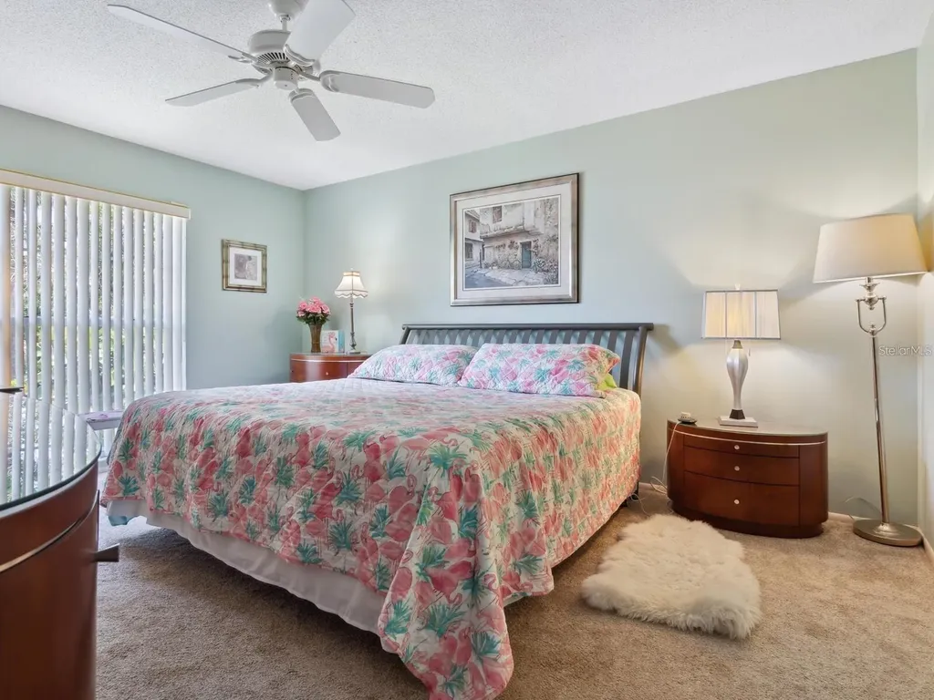 4415 Longmeadow Sarasota FL 34235