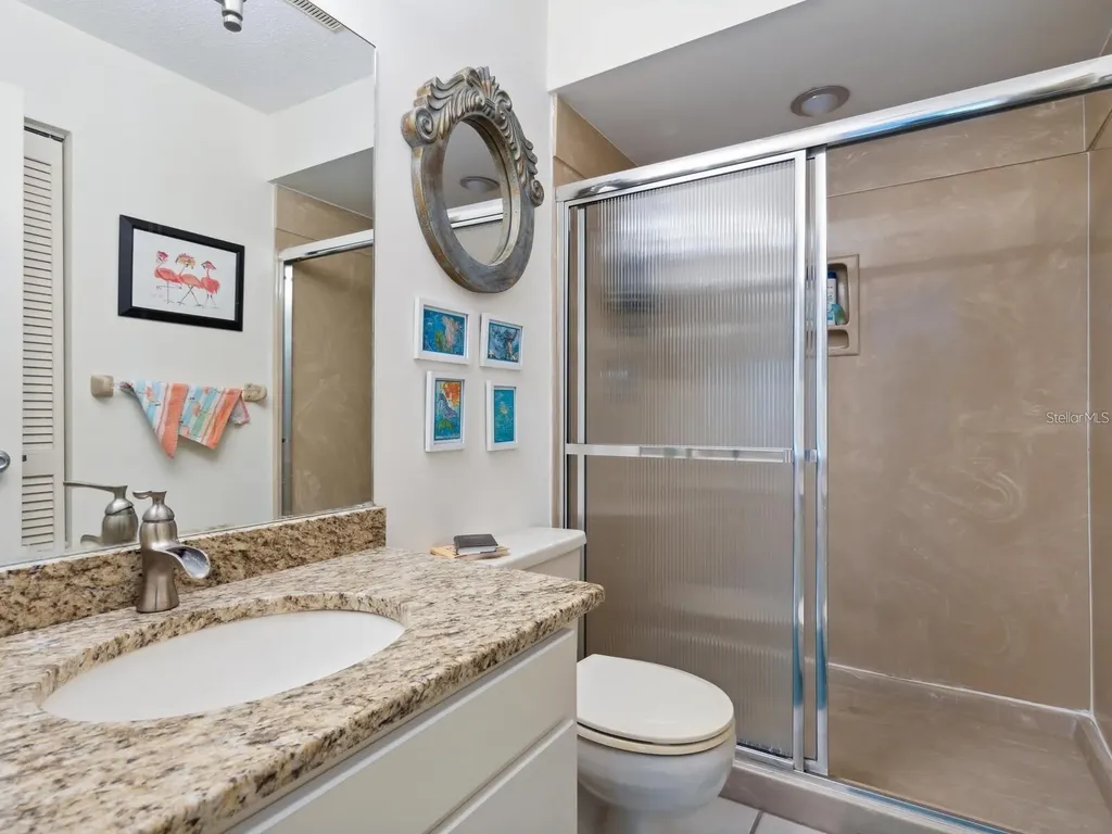4415 Longmeadow Sarasota FL 34235