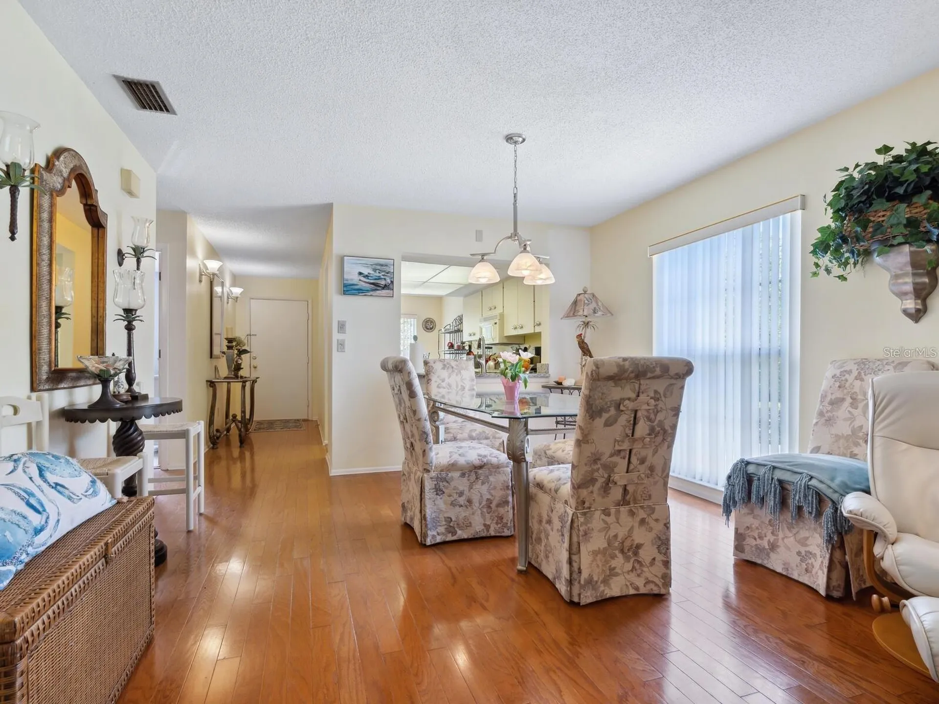 4415 Longmeadow Sarasota FL 34235