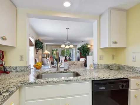 4415 Longmeadow Sarasota FL 34235