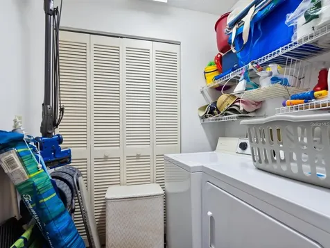 4415 Longmeadow Sarasota FL 34235