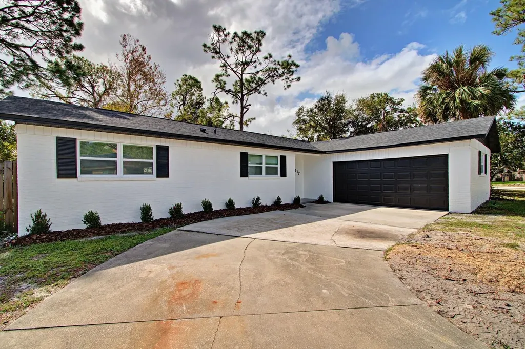 117 Westwood Drive Daytona Beach FL 32119
