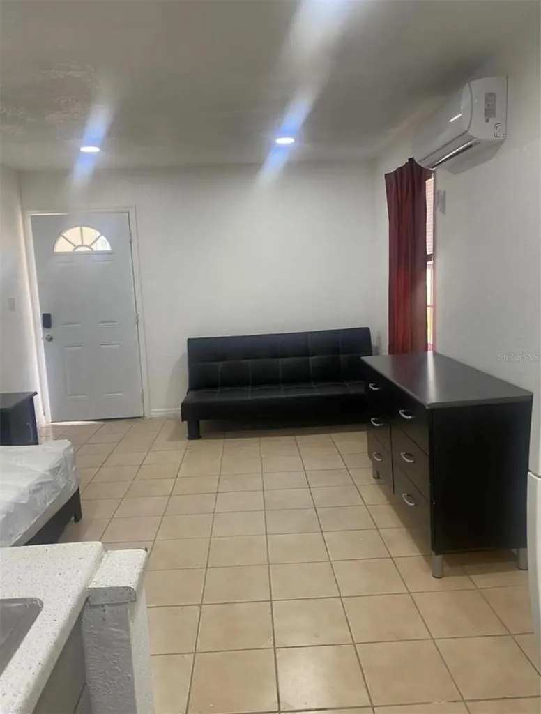 1801 Daniels Street Kissimmee FL 34746