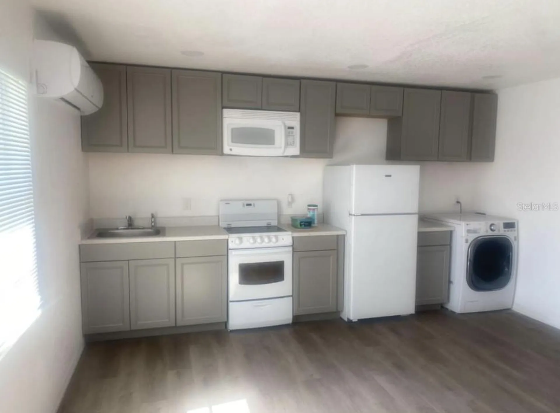 1801 Daniels Street Kissimmee FL 34746
