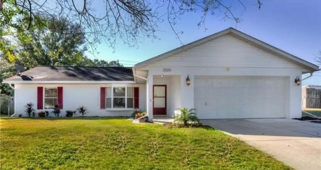 2500 Cherry Blossom Court Eustis FL 32726