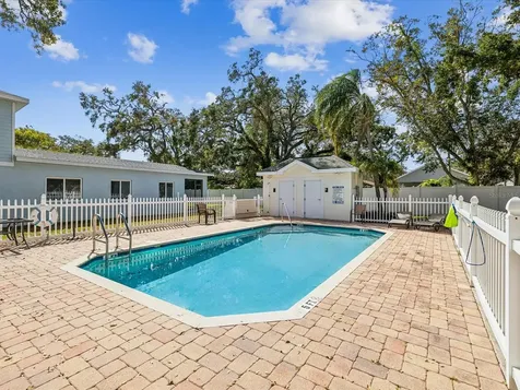 1979 Whitney Oaks Boulevard Clearwater FL 33760