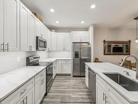 1979 Whitney Oaks Boulevard Clearwater FL 33760