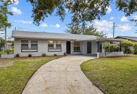 4472 Banneka Street Orlando FL 32811